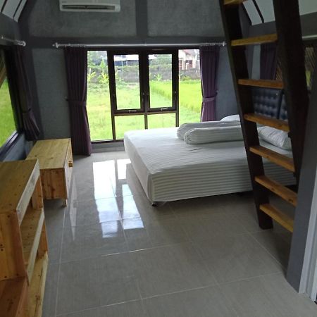 Joglopari Guesthouse Room 2 Bukan Untuk Pasangan Non Pasutri Tjepit Exteriér fotografie